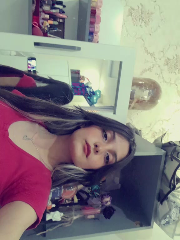 @Kiana