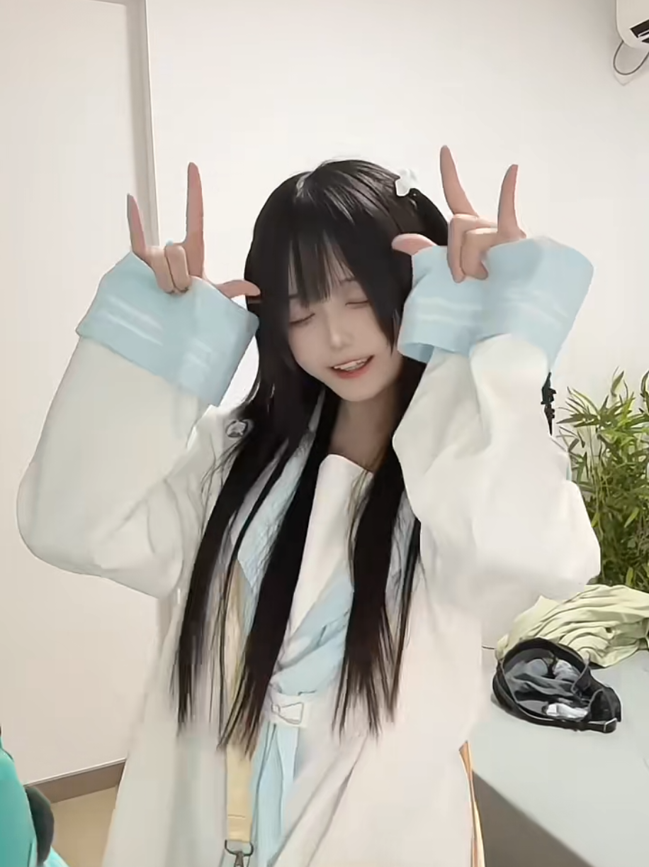 @𝐊𝐍