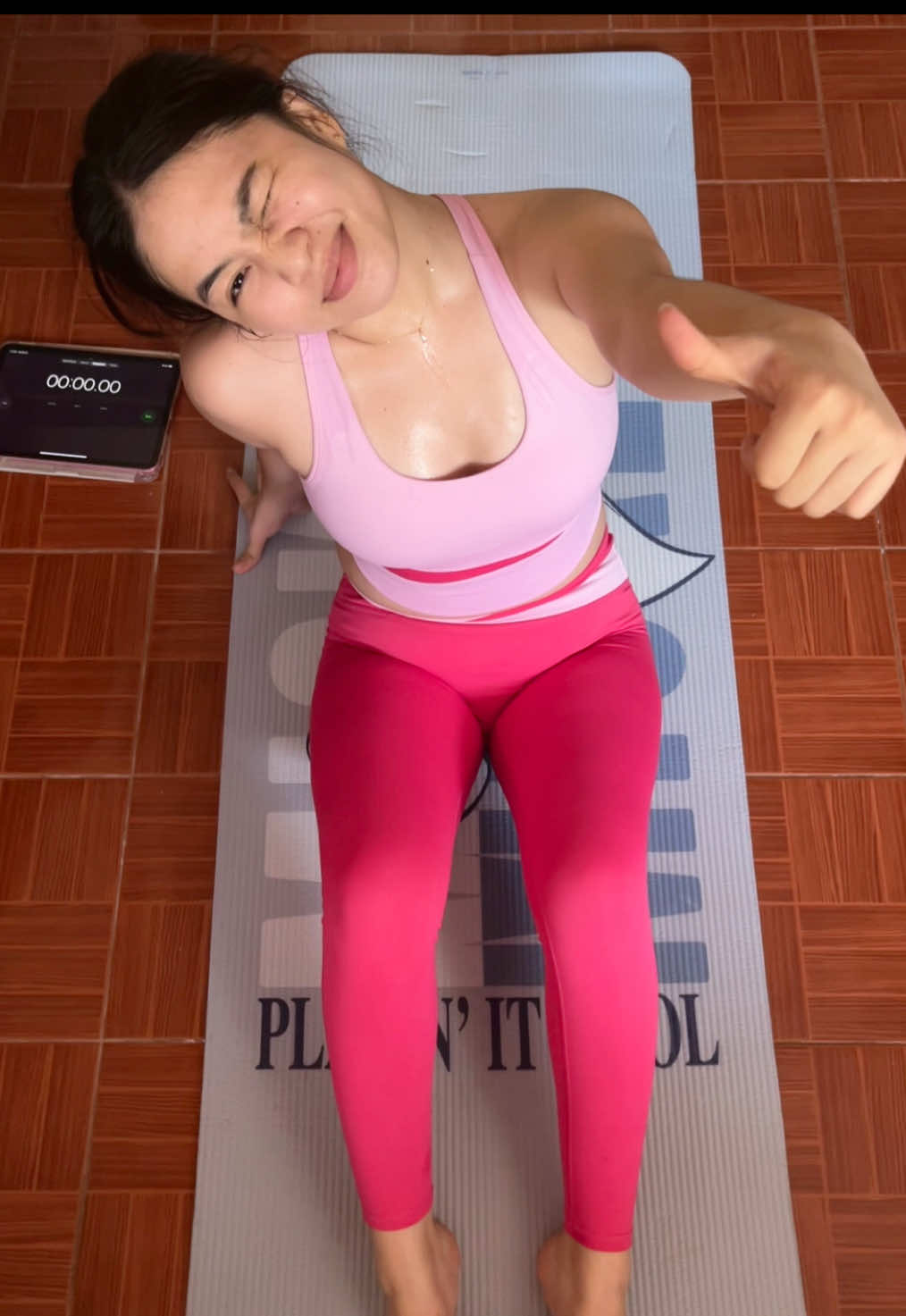 @Charleeeenee