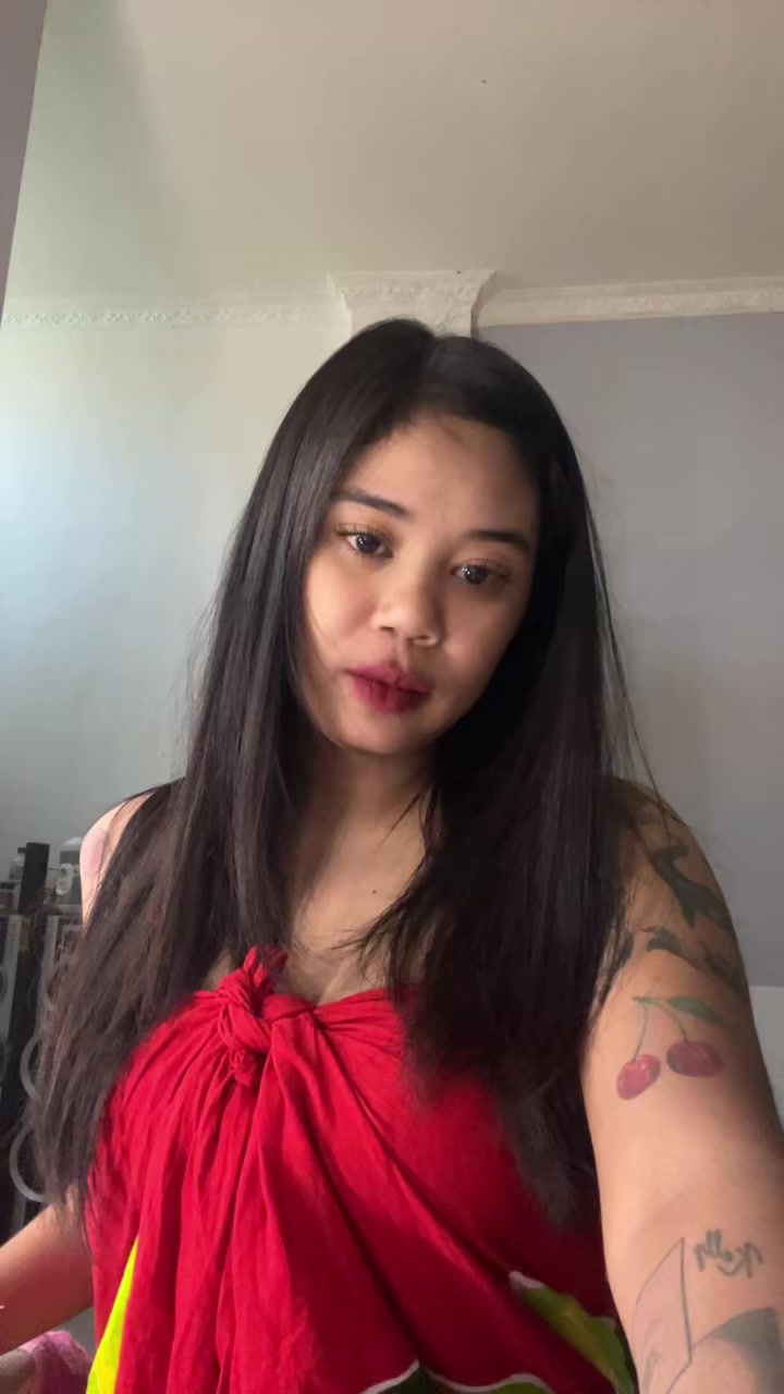 @DollyMamoh👙