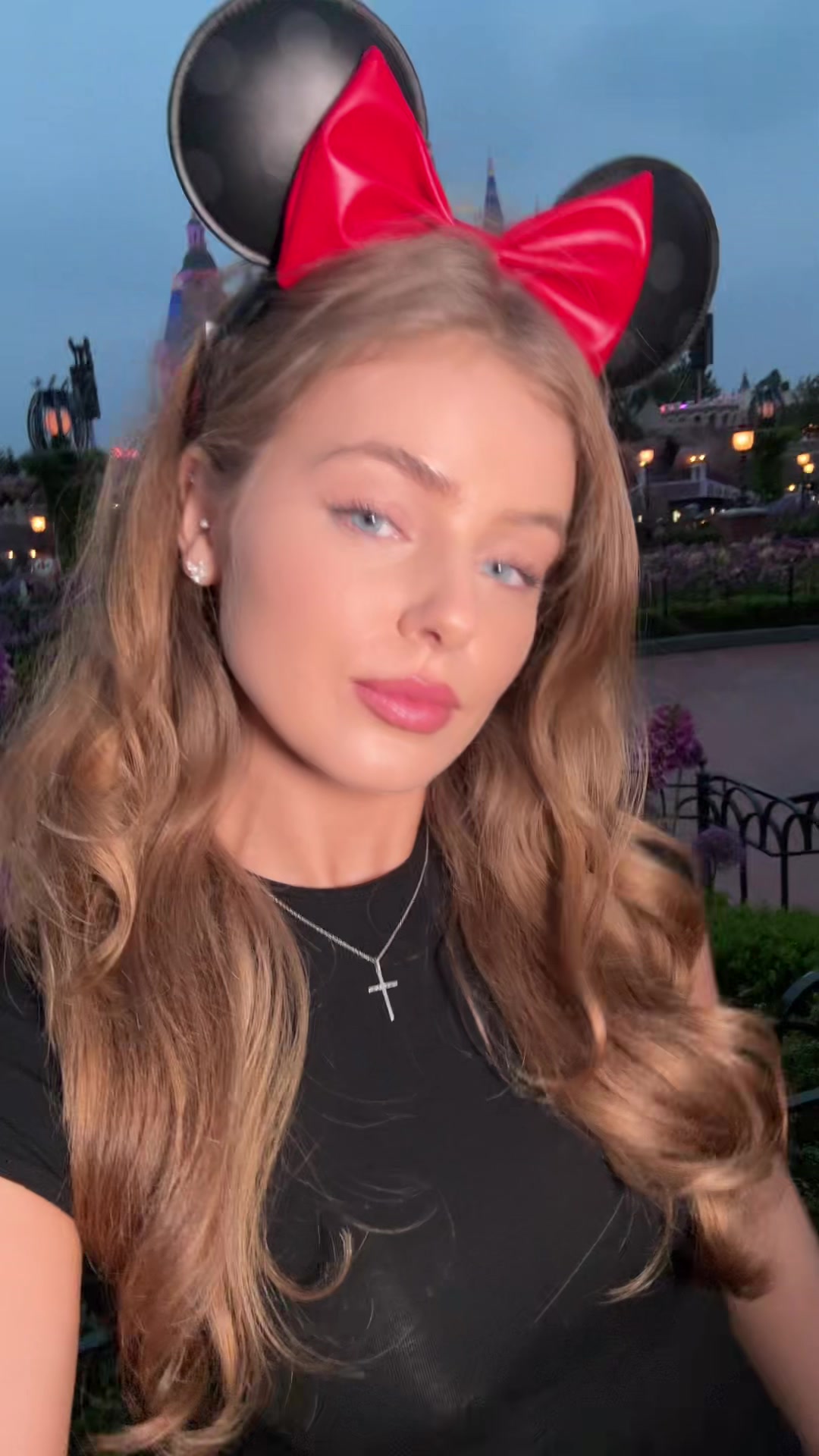 @Валерия