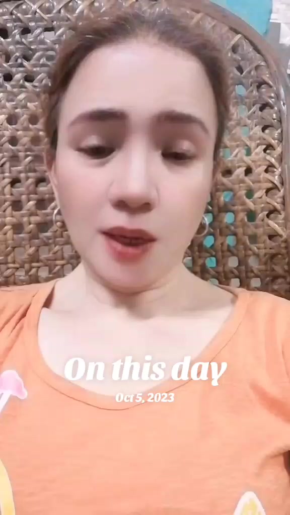 @Divina De Vera