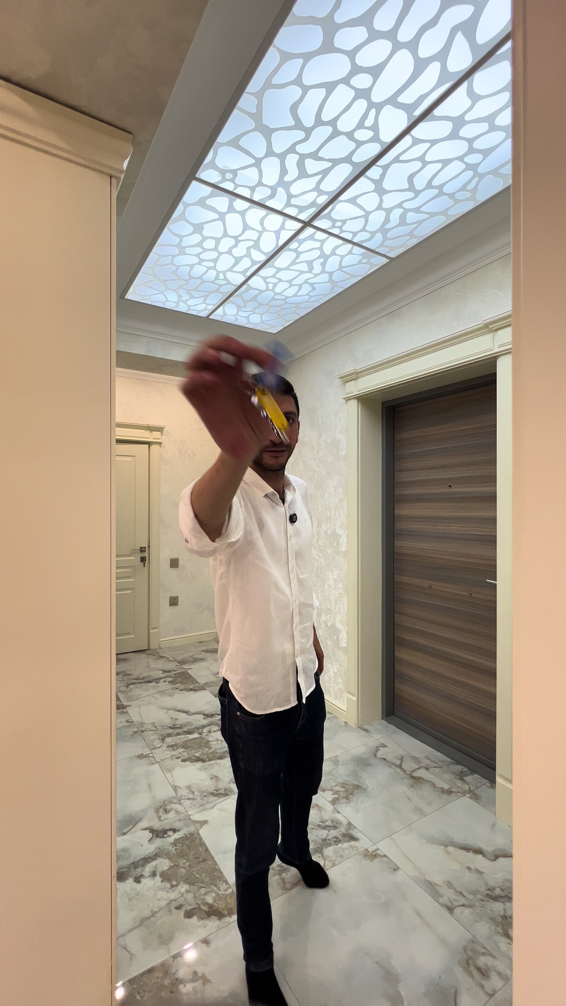 @emlak_fm_R&ouml;vşən