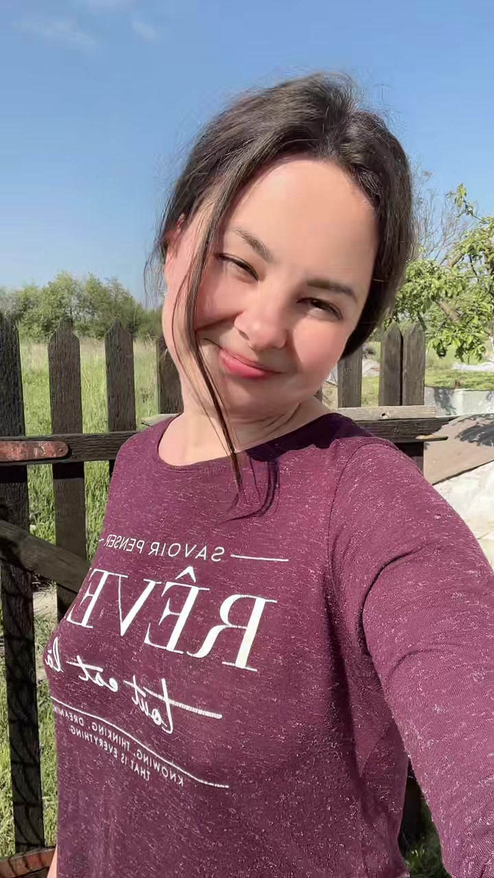 @Вікторія