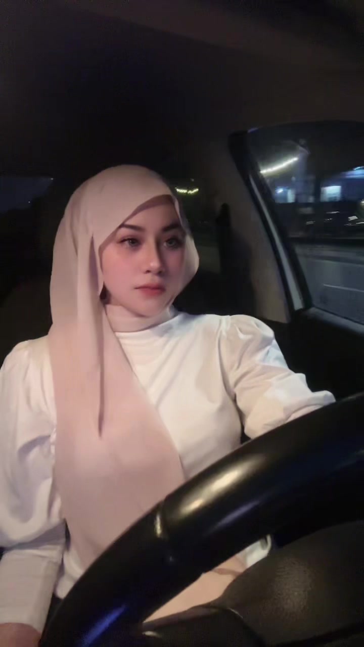 @Nadia Aryantie 95