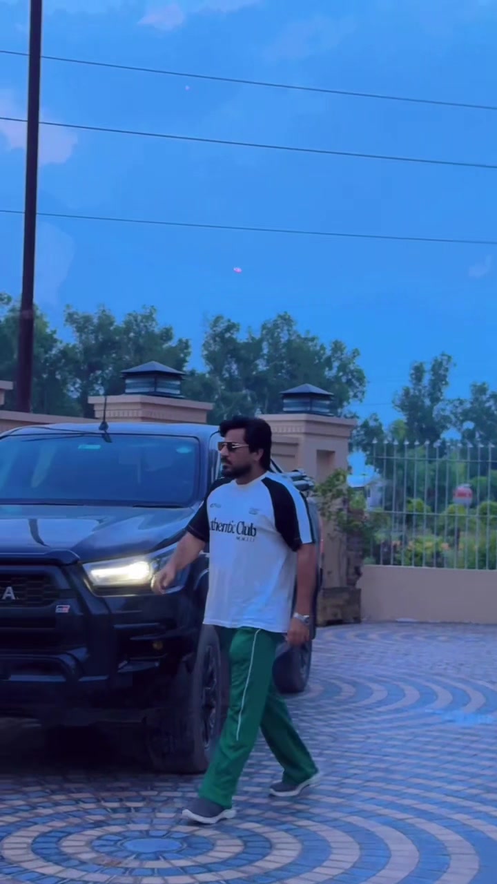 @Shaibjan