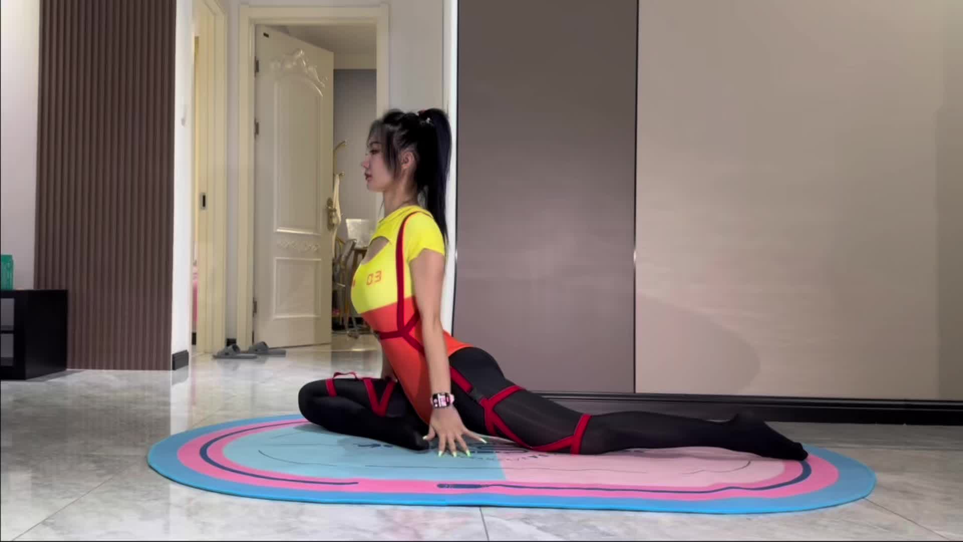 @小悦悦额