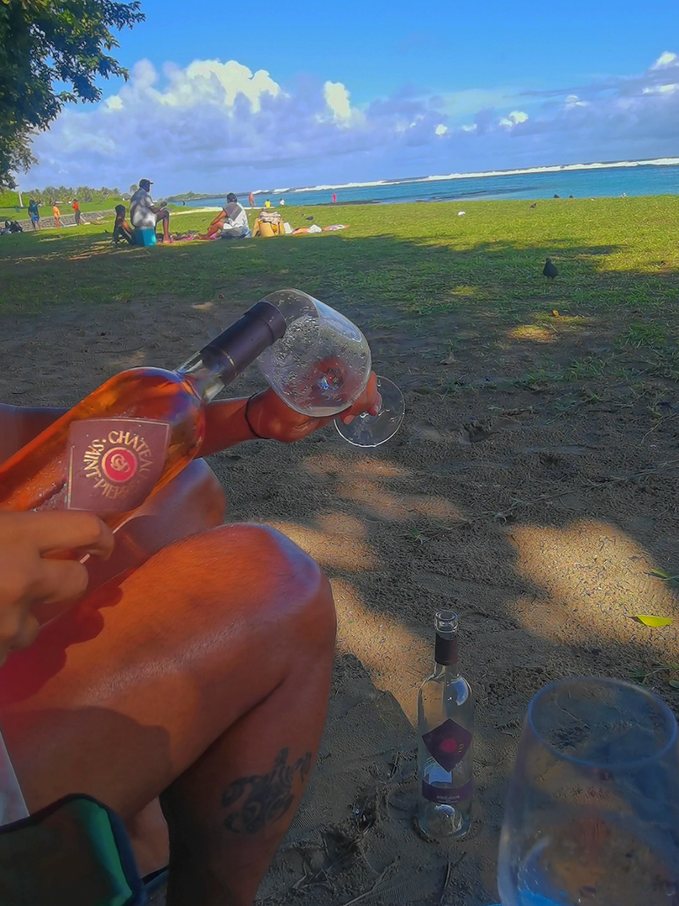 @Tipsy Islander 🥃