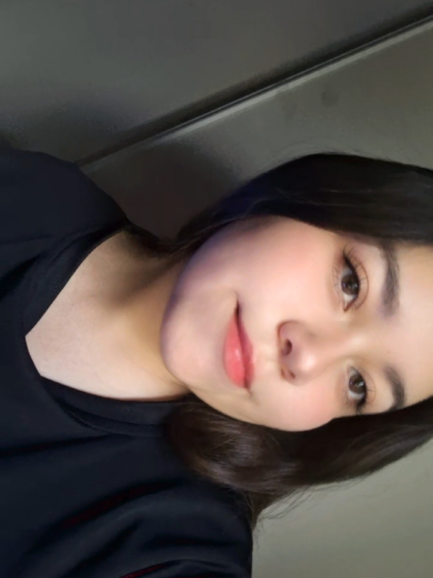 @𝒀𝒂𝒎𝒊𝒍𝒆 ⚘️