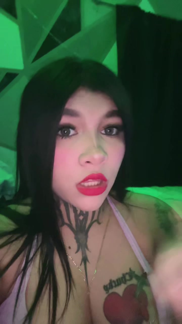 @mia.oficiall_
