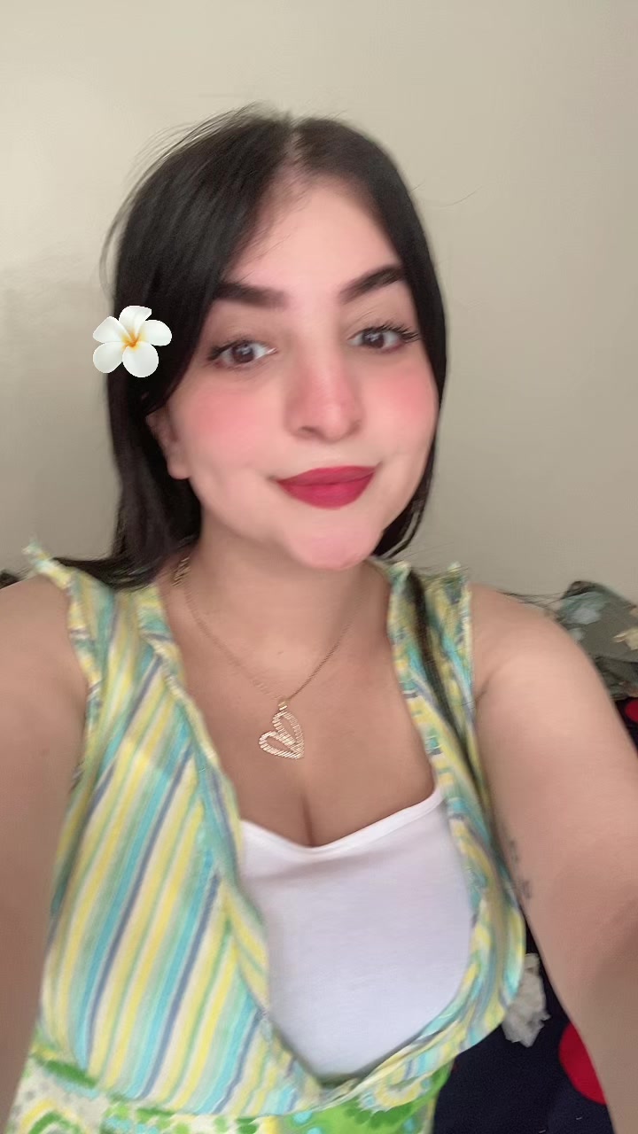 @oumniabetty1