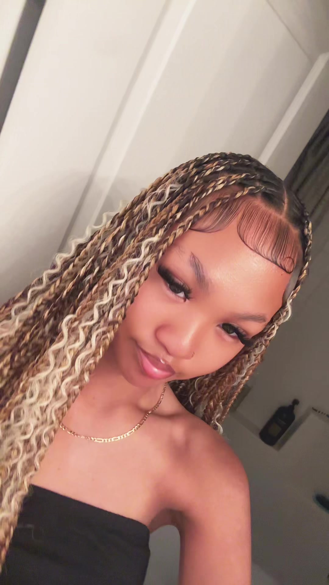 @𝒶𝓎𝓈𝒾𝒶