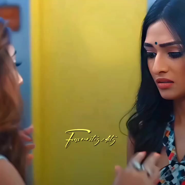 @🍂Surbhi Chandna🍂