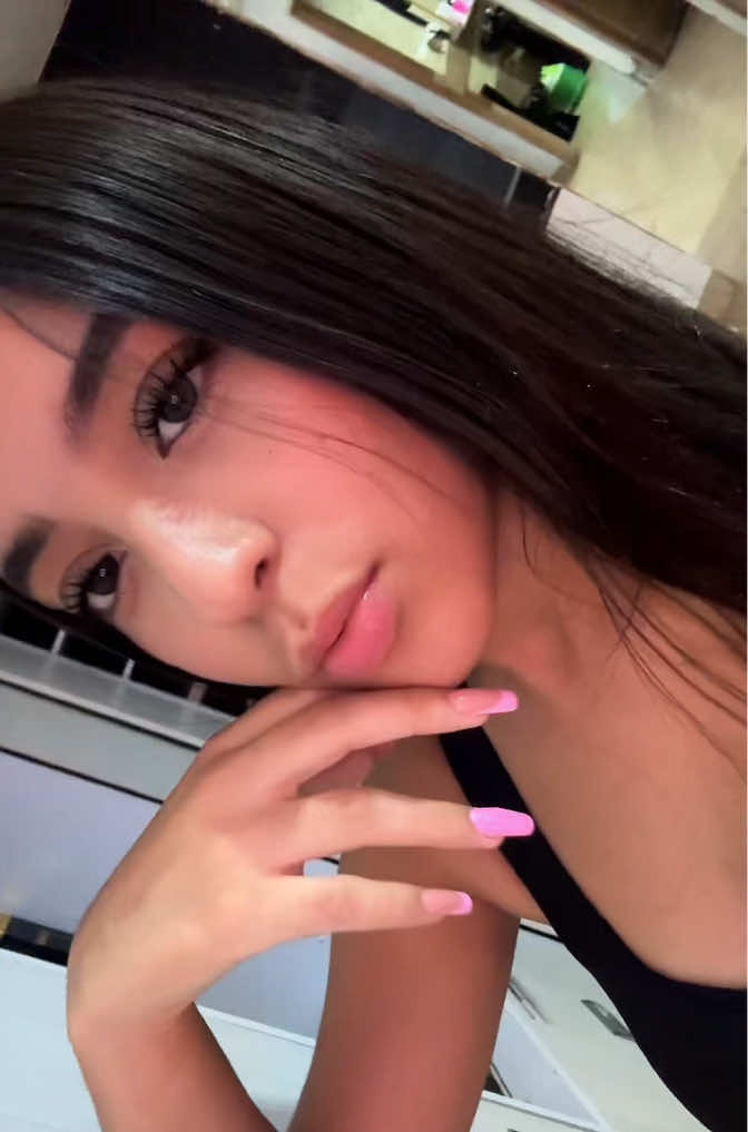 @𝓛𝓸𝓷𝓭𝓸𝓷𝓸 𝓢𝓪𝓻𝓪
