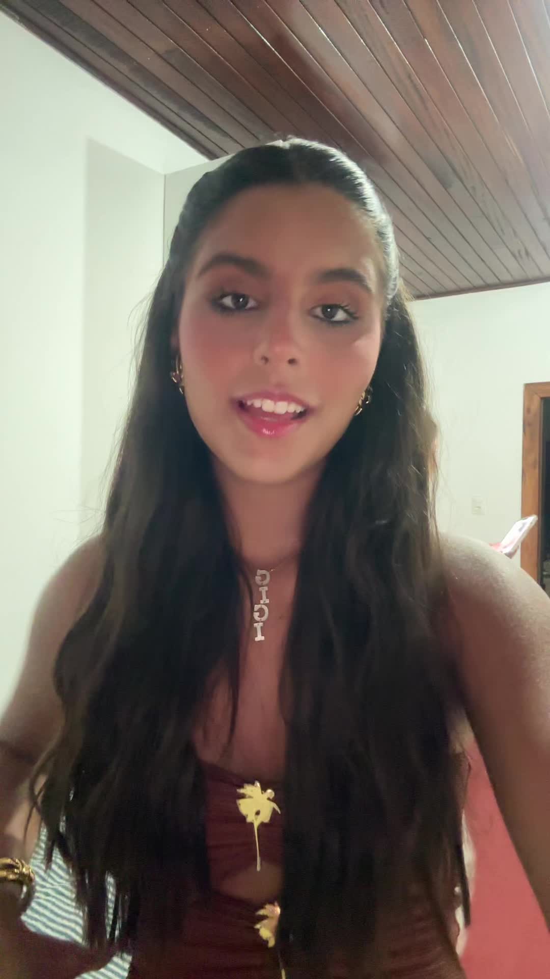 @giovana ⭐️