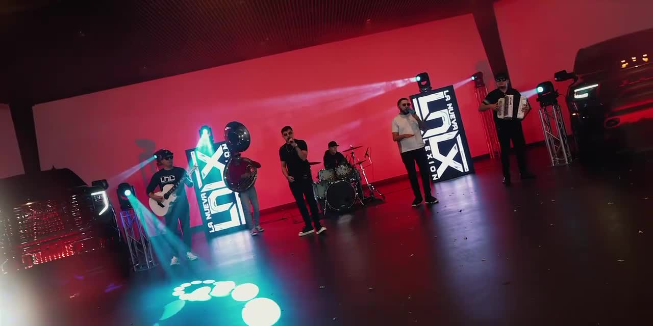 @La Nueva Lexion