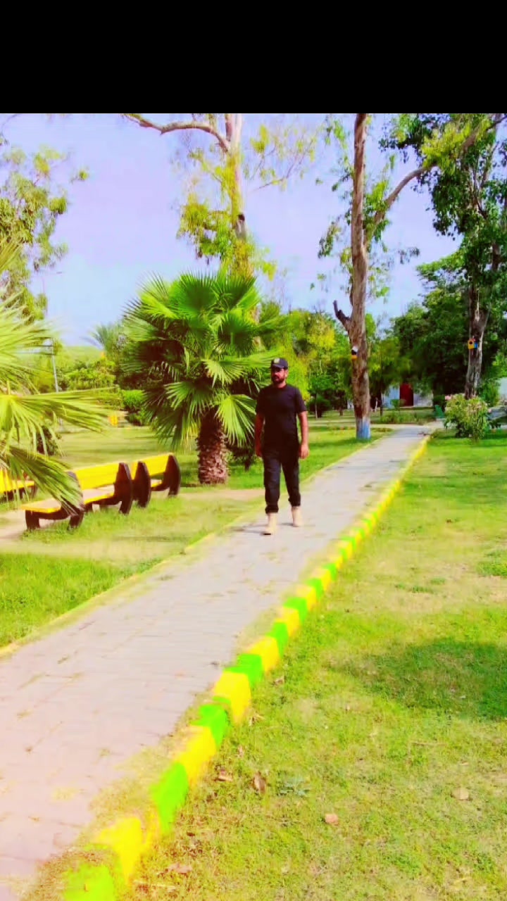 @QamaR Abbas Haral