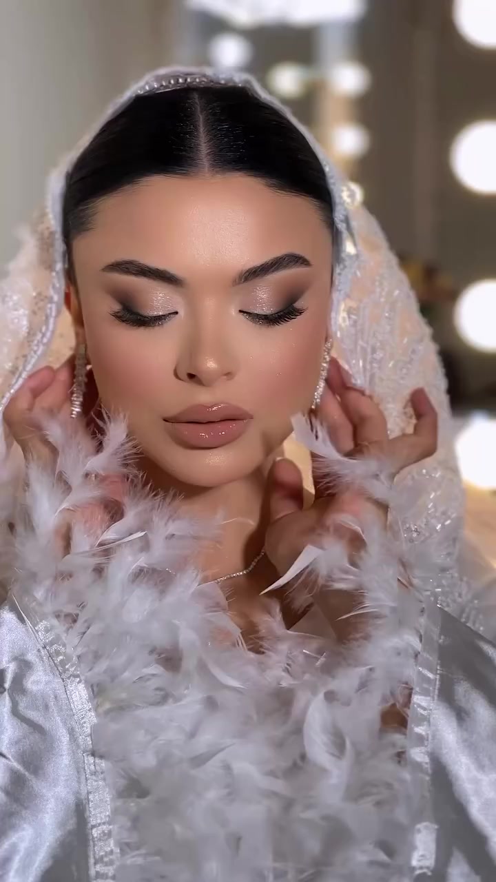 @Queen
