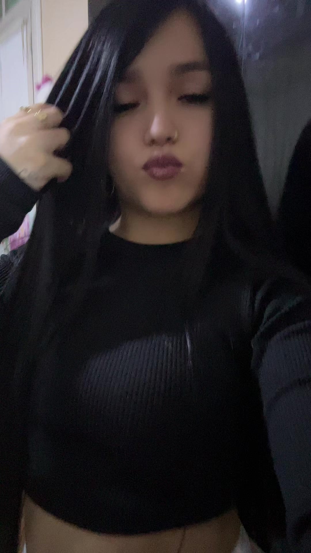 @𝒜𝓃𝓉𝑜𝓃𝑒𝓁𝓁𝒶🐞