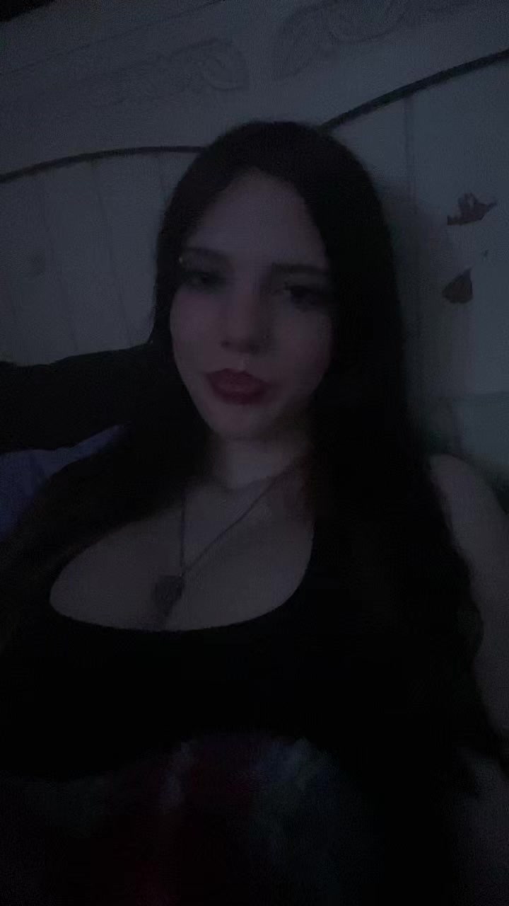 @🦄