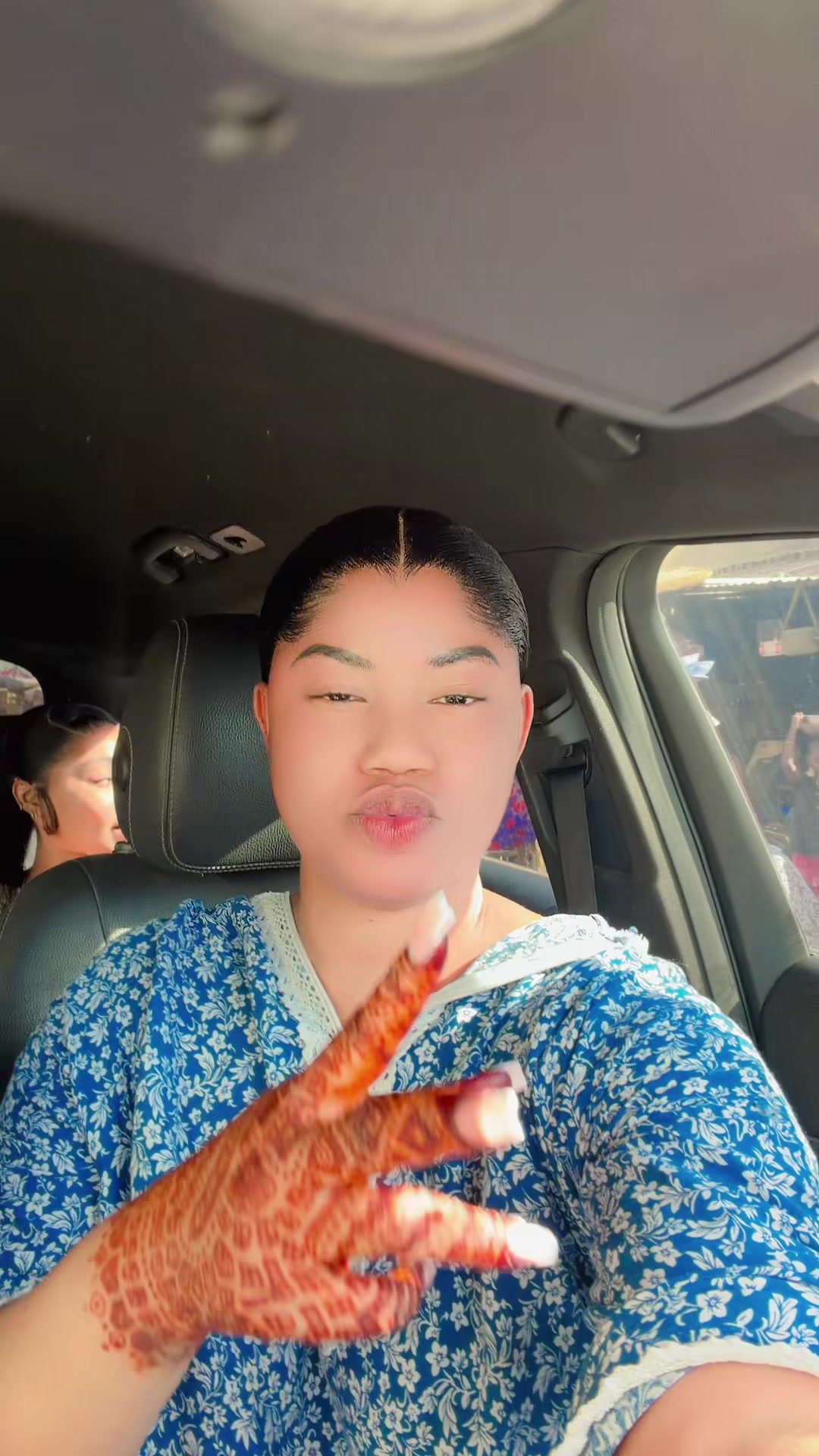 @blemanitiquimichouclair4