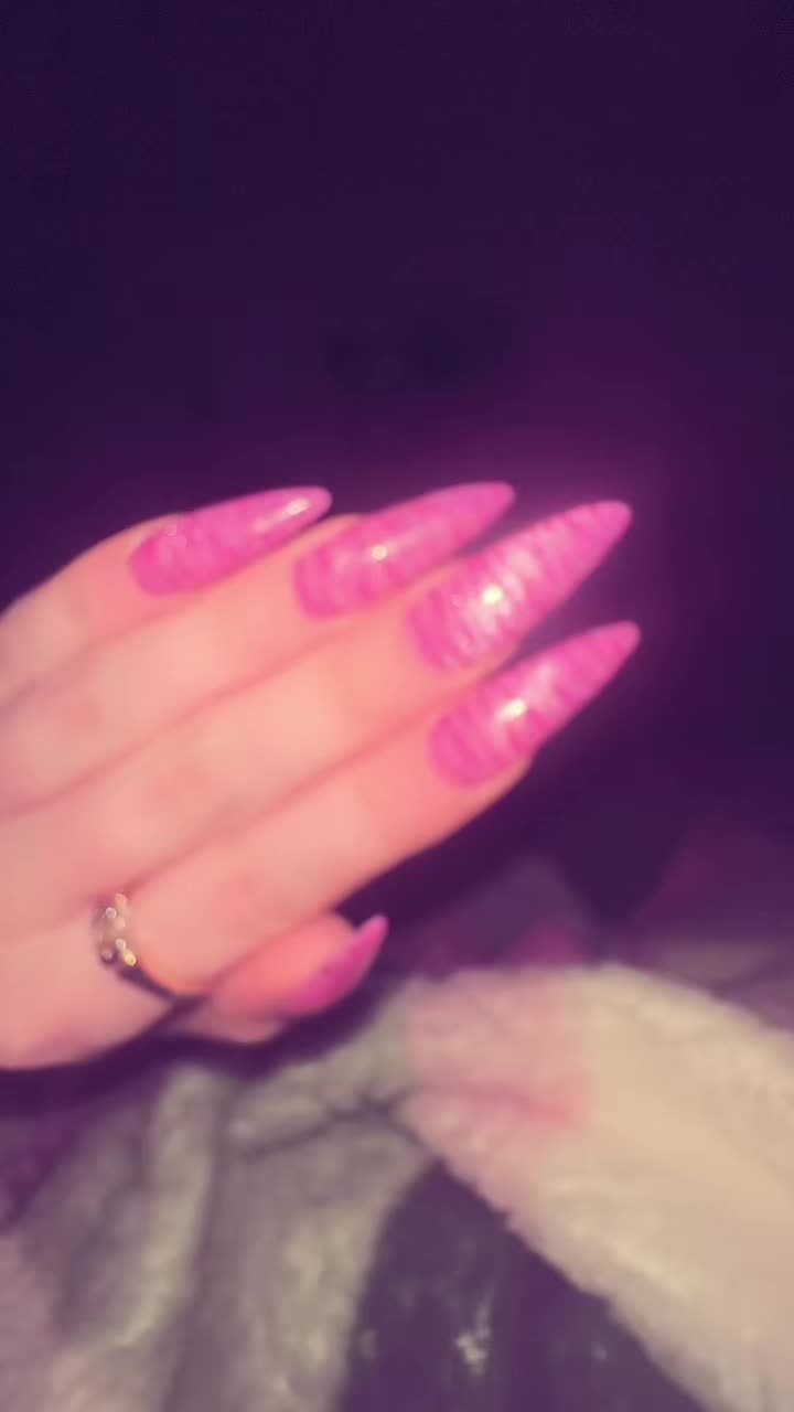 @🤟
