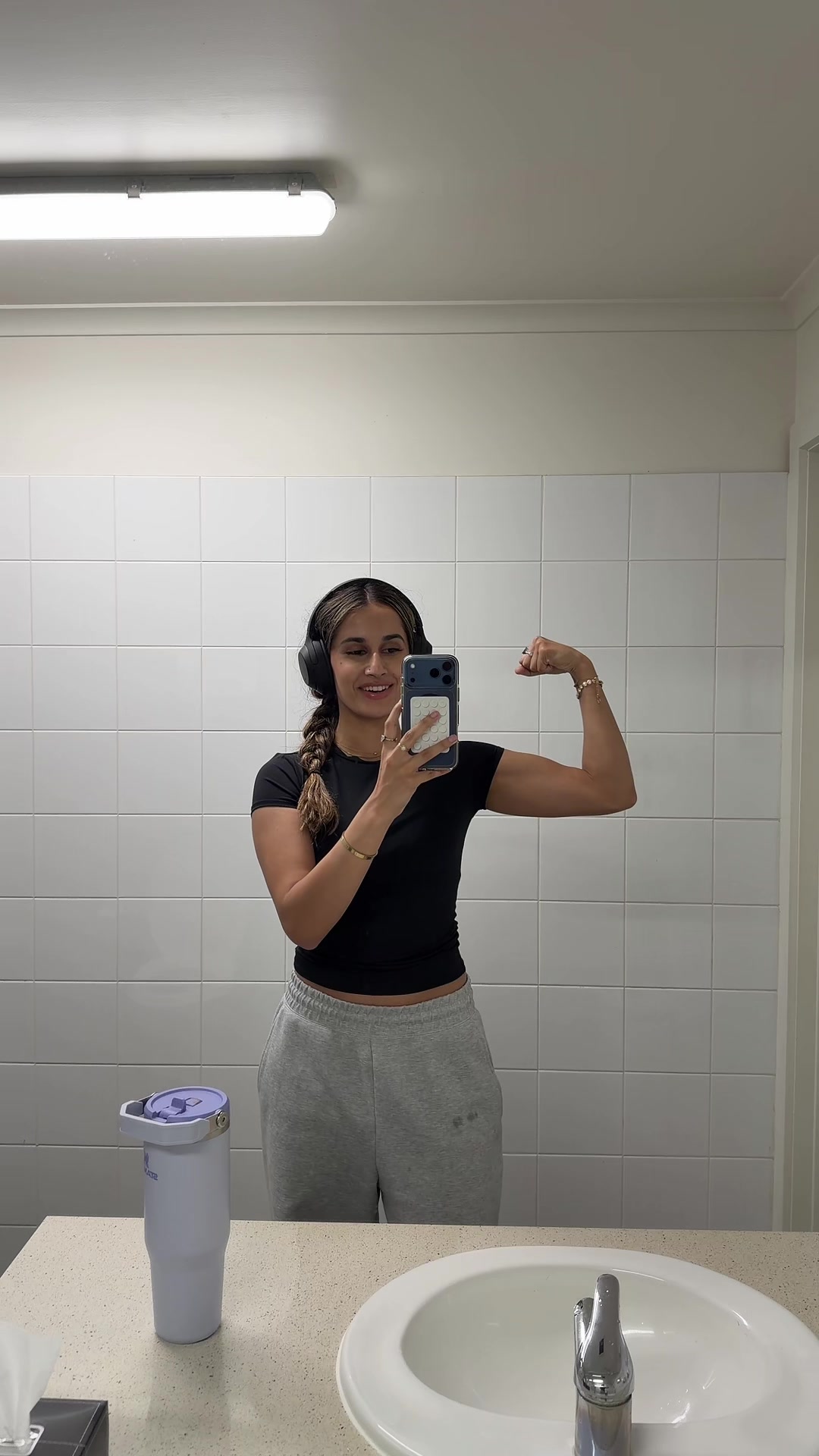 @nandinibttn