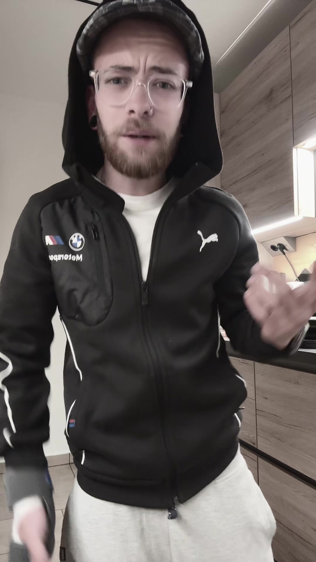 @Niko