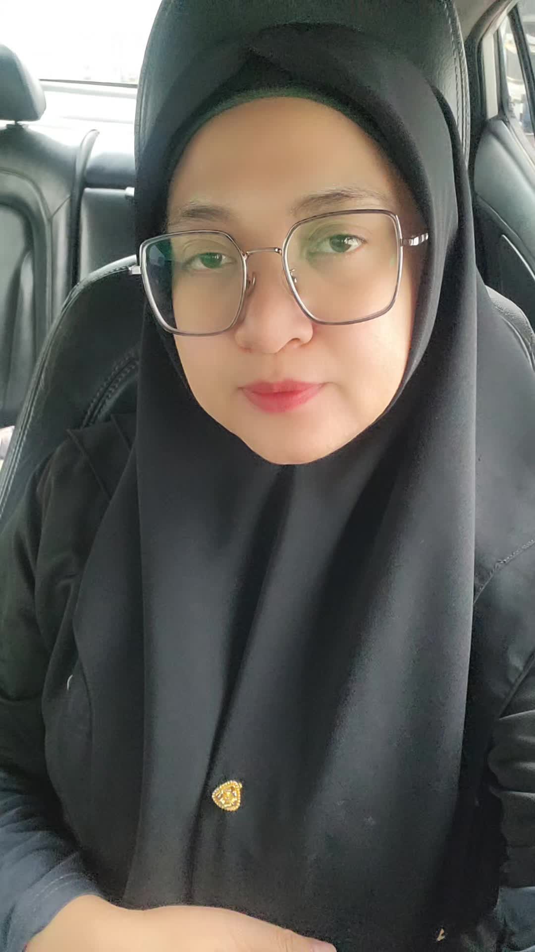@tan tya