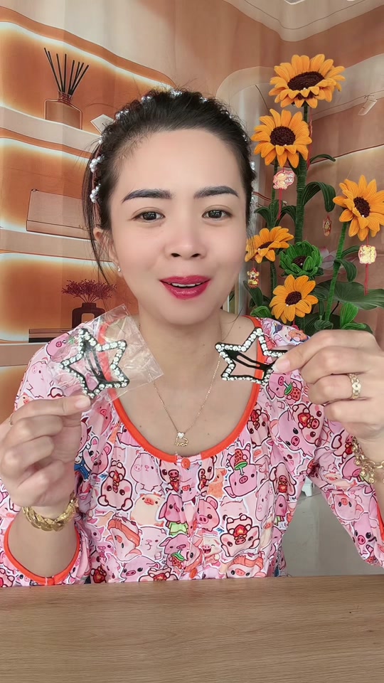 @Em Cẩm N&egrave;