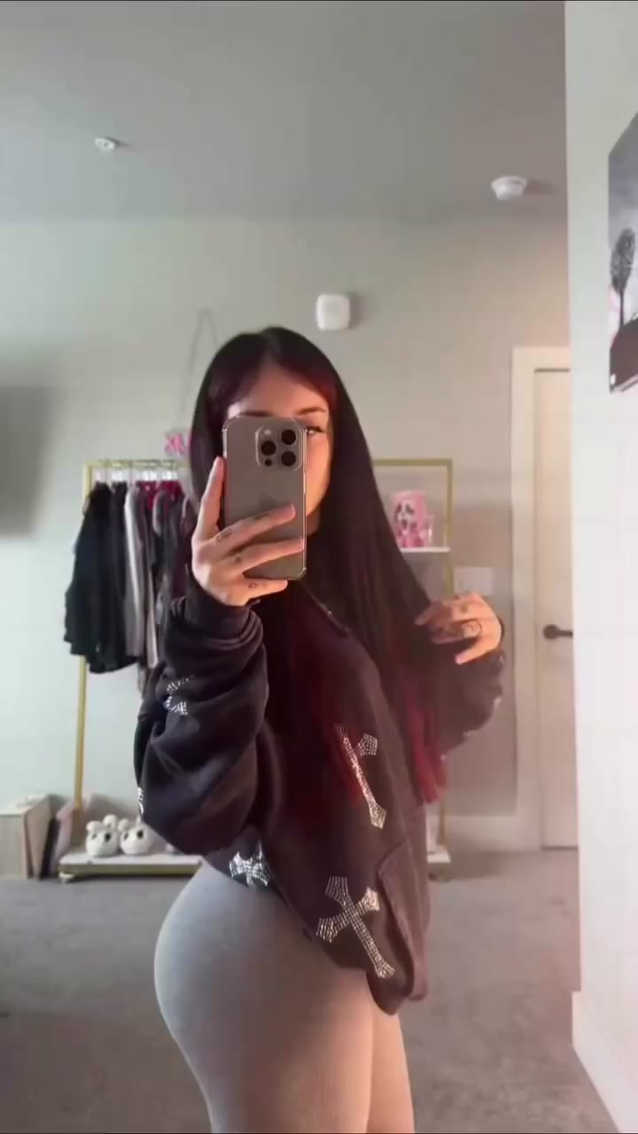 @Elisa Yurit