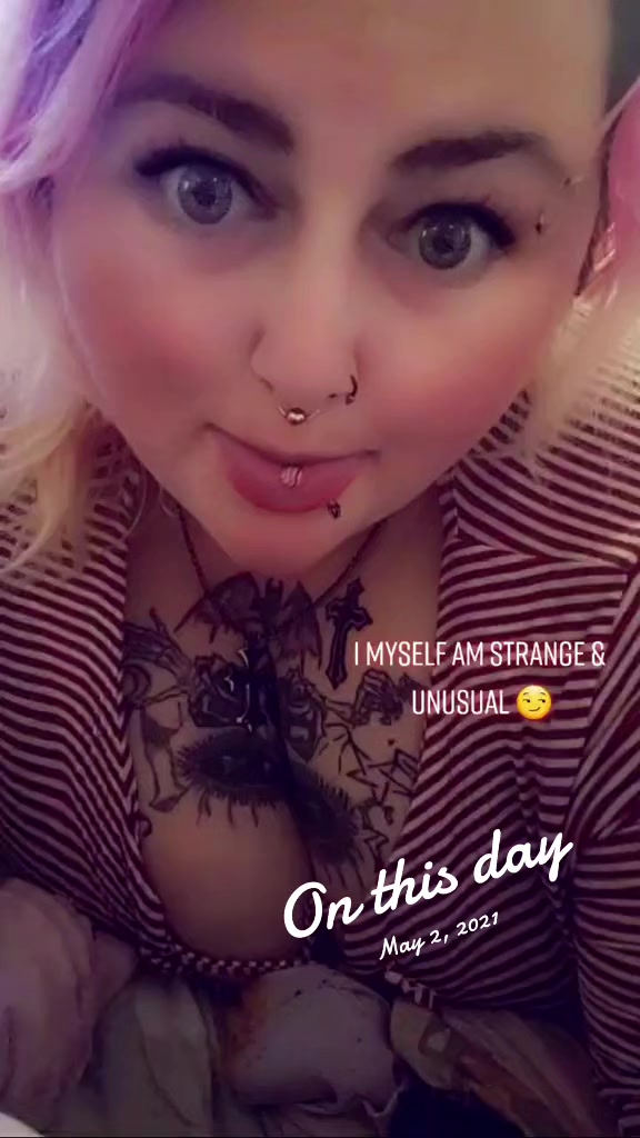 @Mandii 💀 🇨🇦