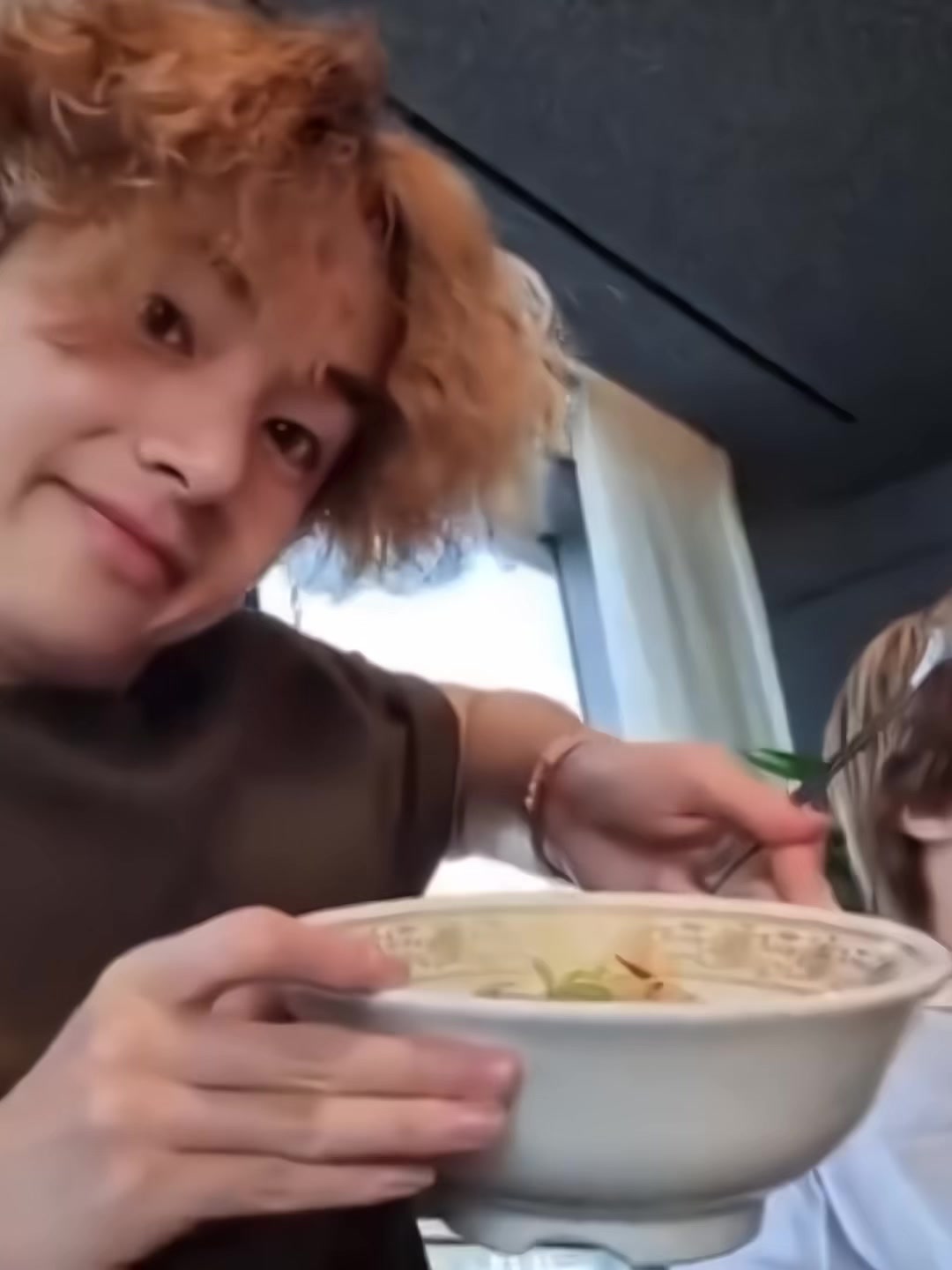 @ᴹʸ ⁿᵃᵐᵉ ⁱˢ ᴶᴷ&middot;