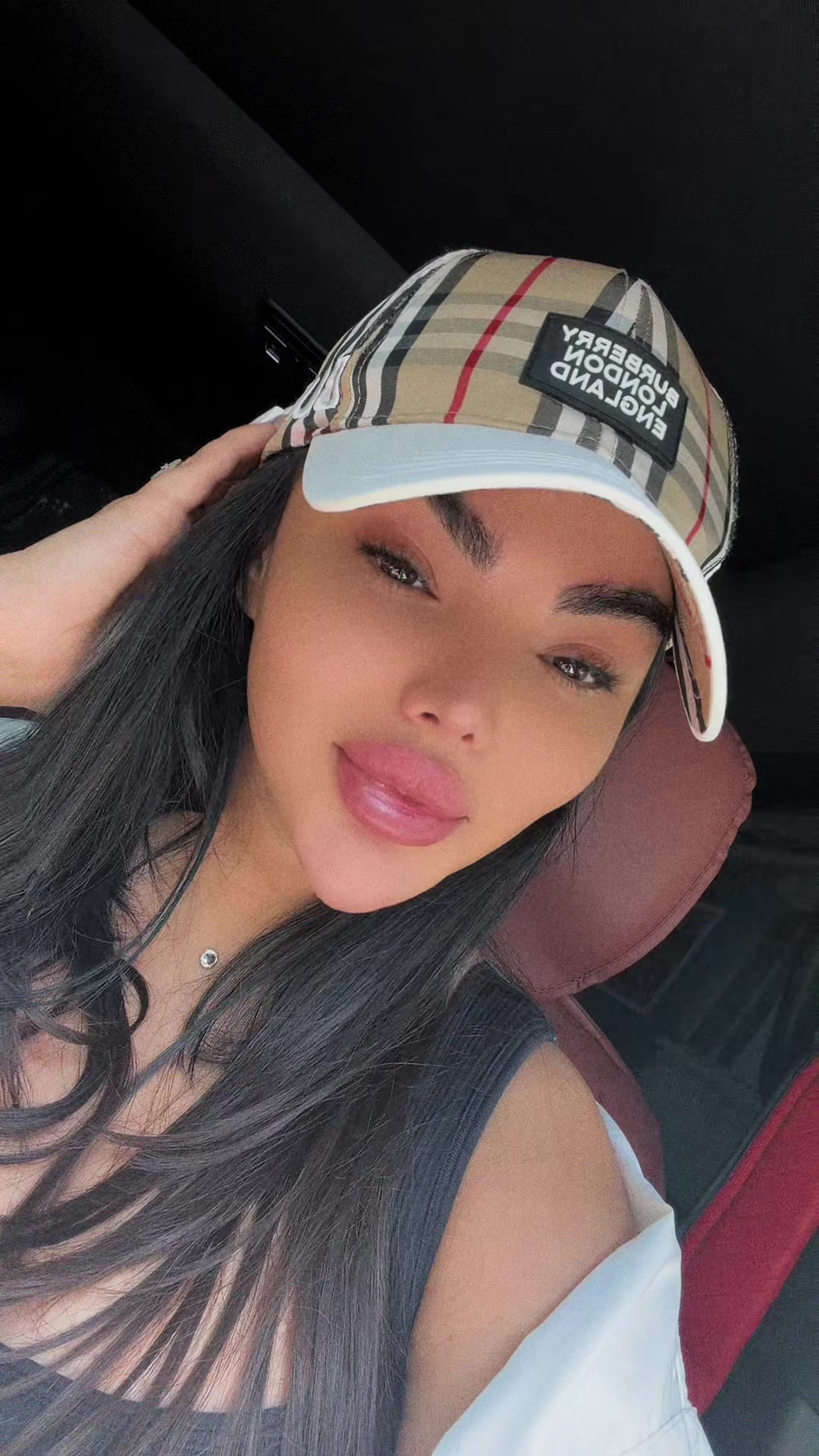 @mujgan_ayxan 👁️