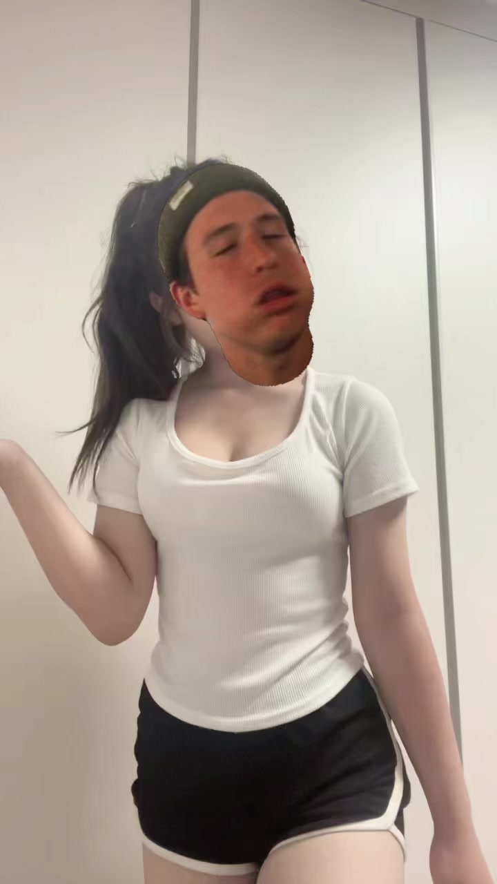 @니여친지나간다