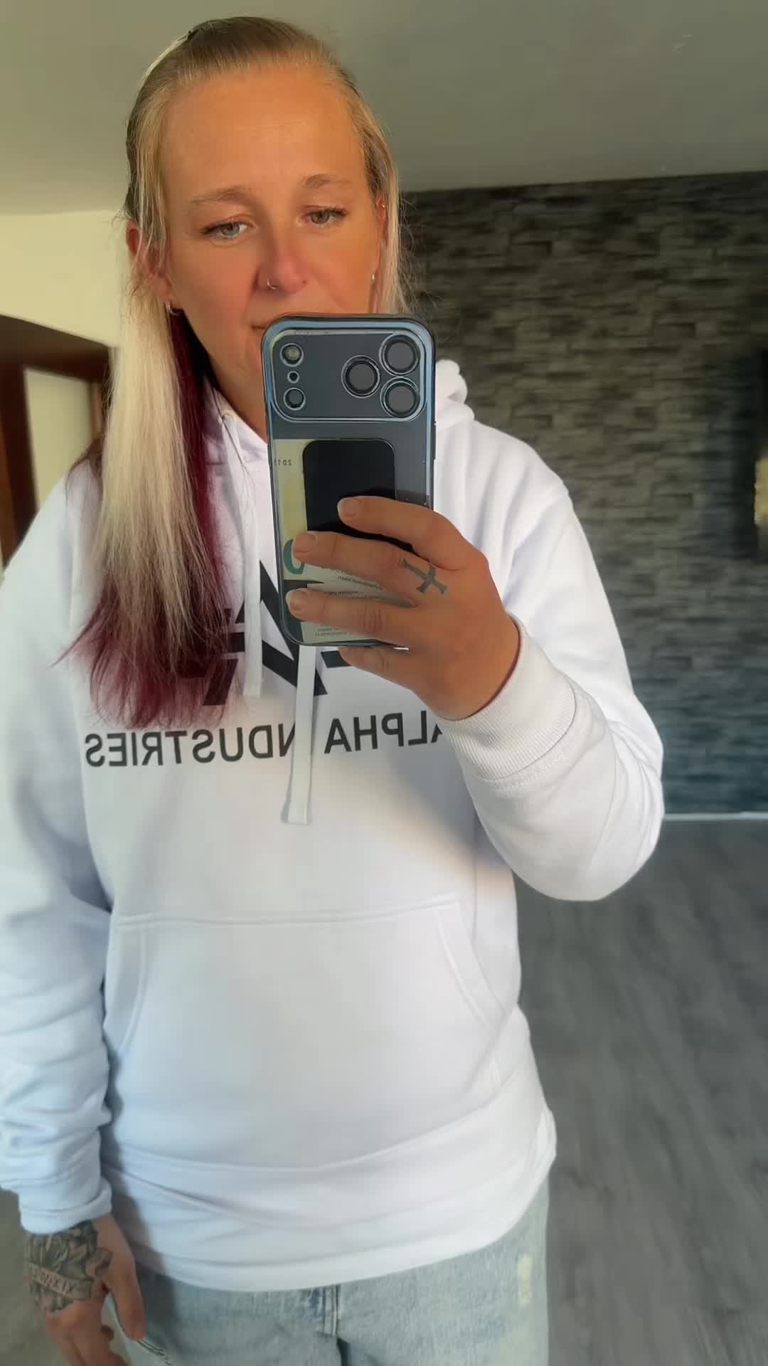 @Löwen_Mama_37