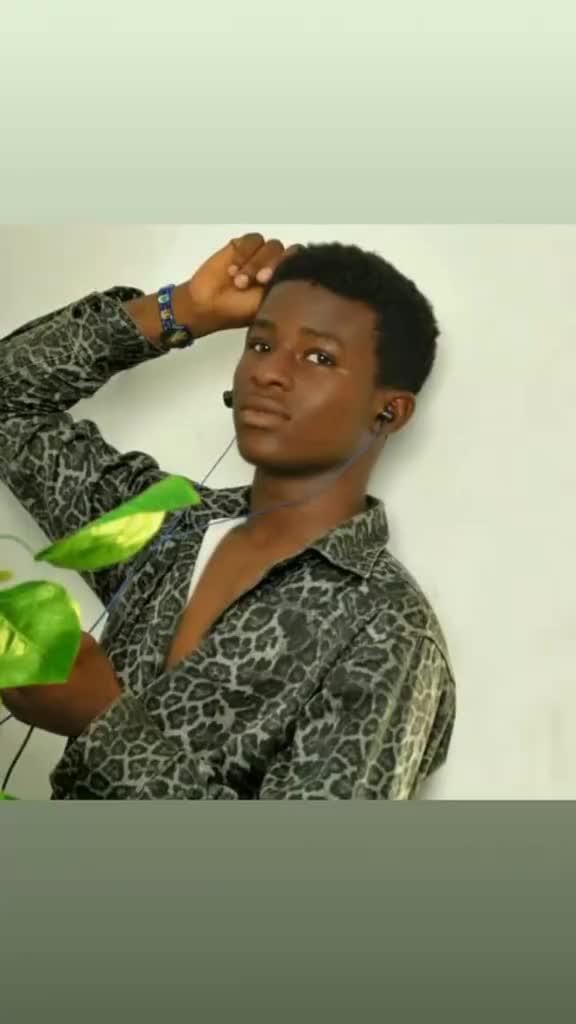 @celebrityboyfriend04