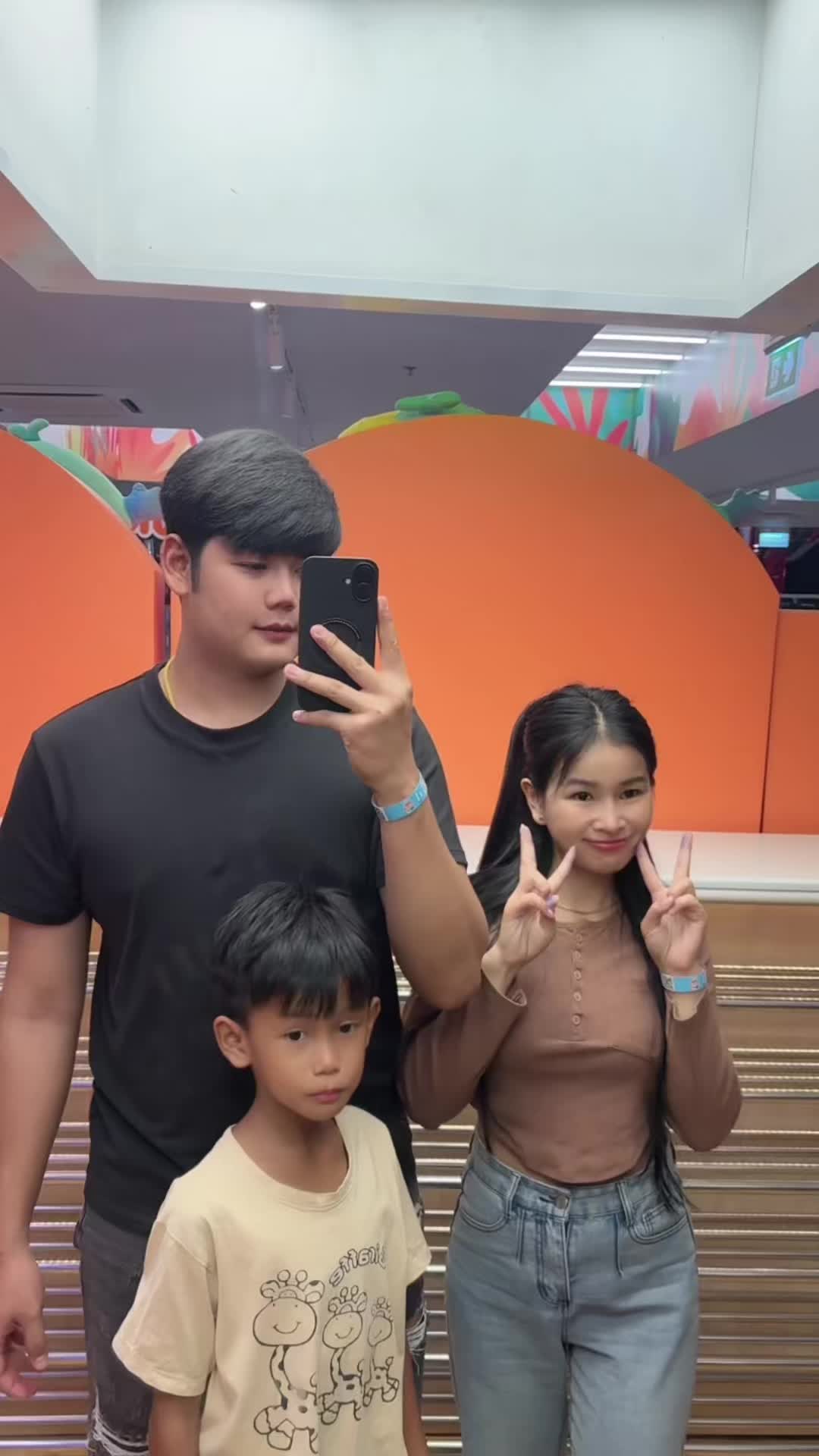 @ณัฐพล ไนท์