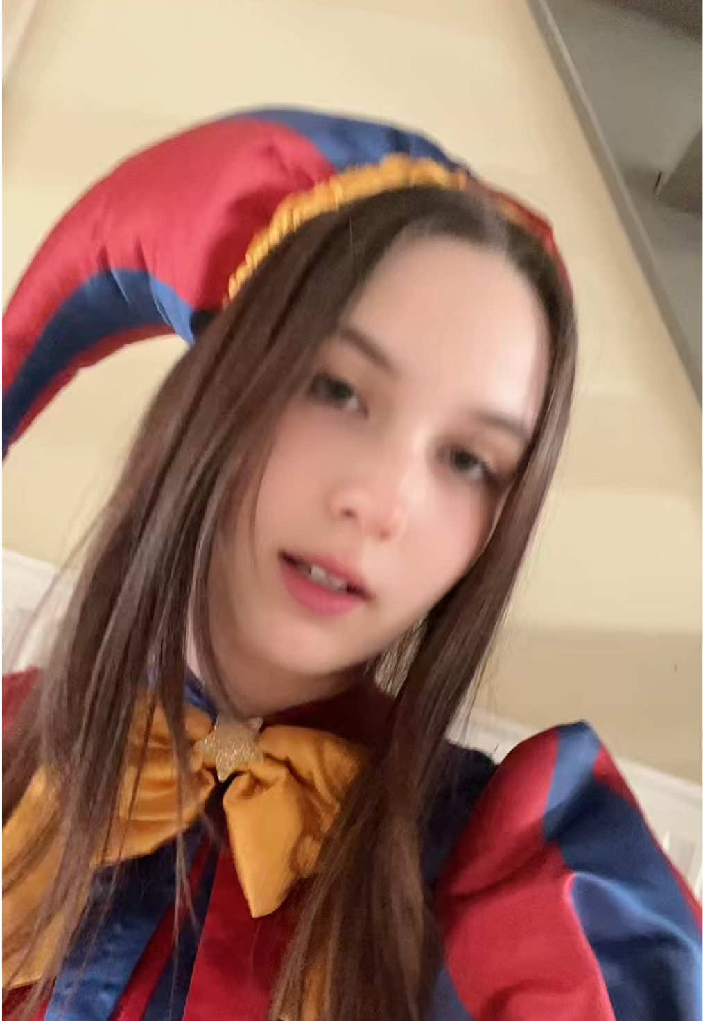 @⋆˚꩜。Pomni~