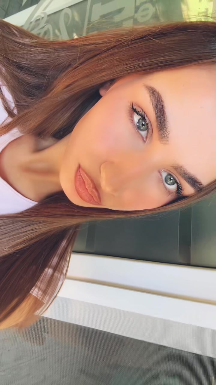@Јована