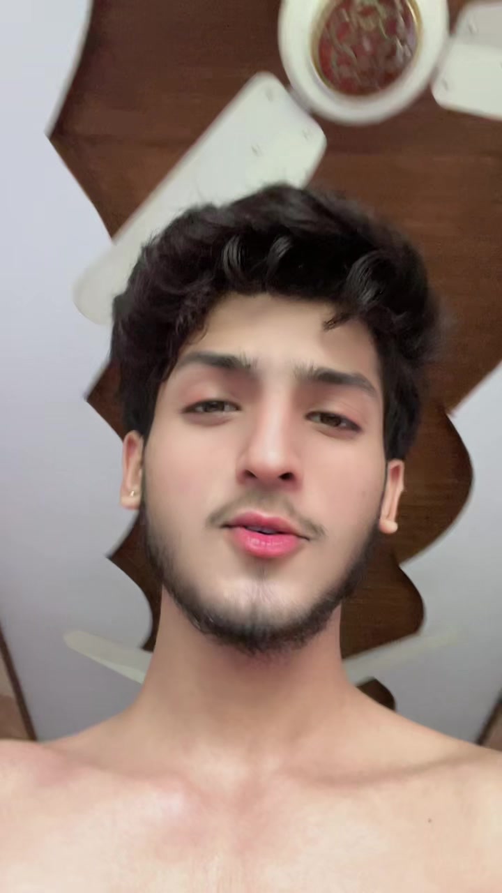 @🐊