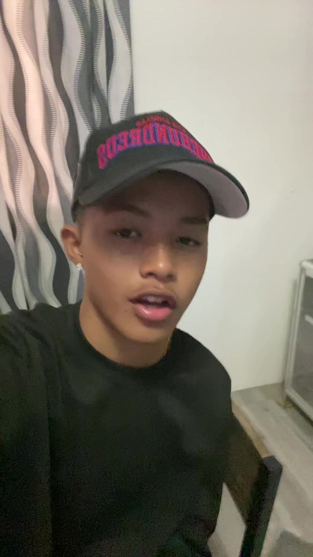 @exlsv_dhy on ig