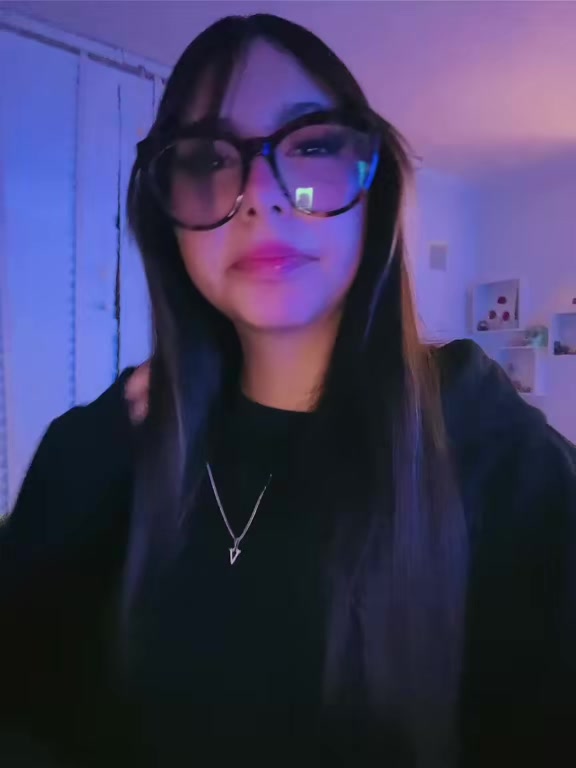 @Tinita💙🥱