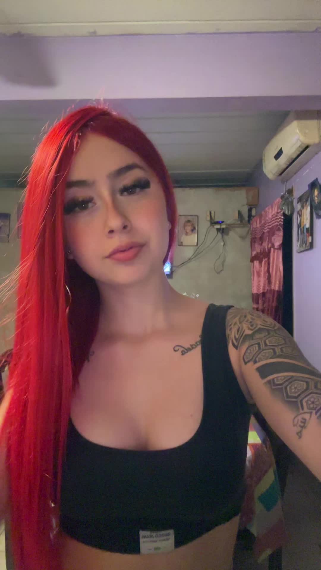 @Yaquii