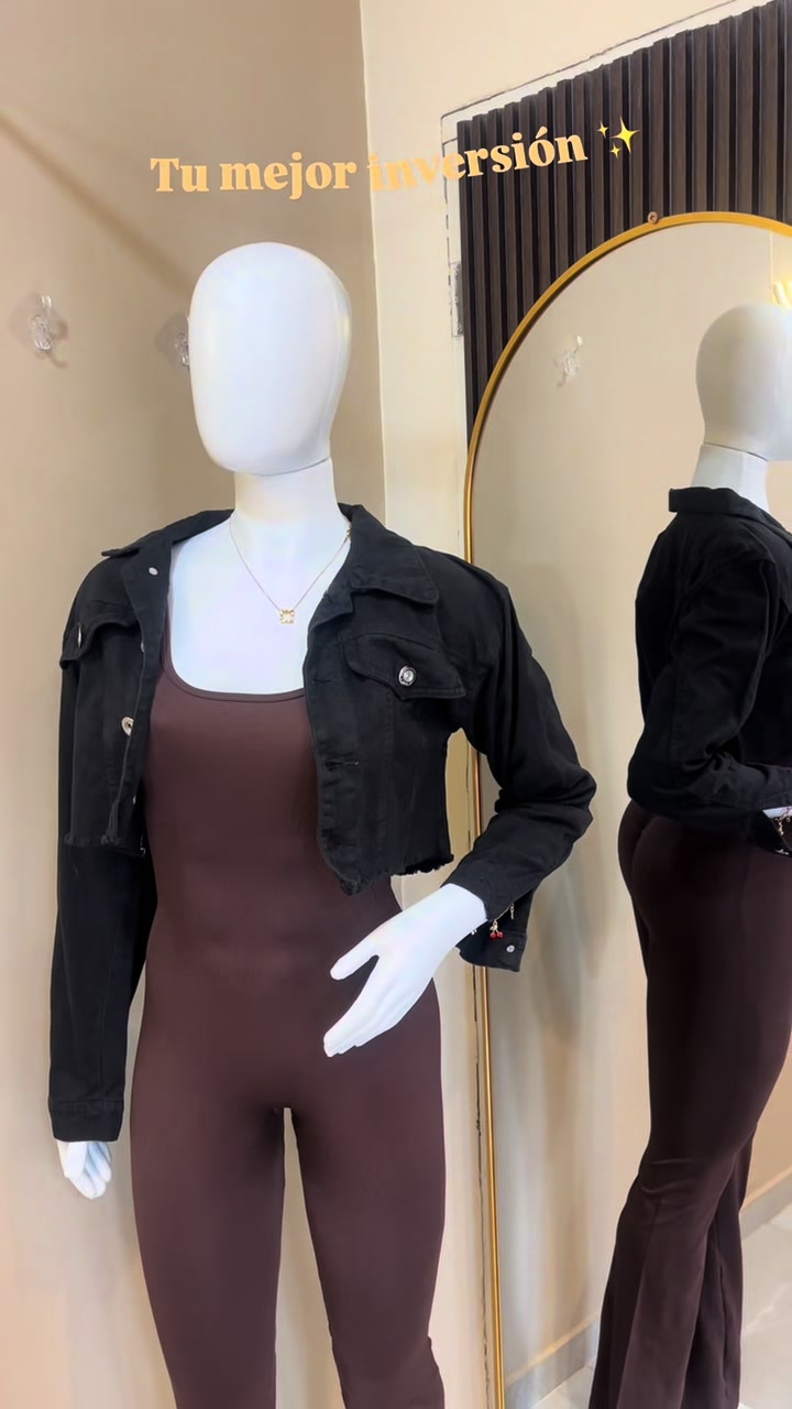 @𝐋𝐀𝐁𝐄𝐋𝐋𝐀𝒮𝒶𝓃𝓉𝒶🛍️