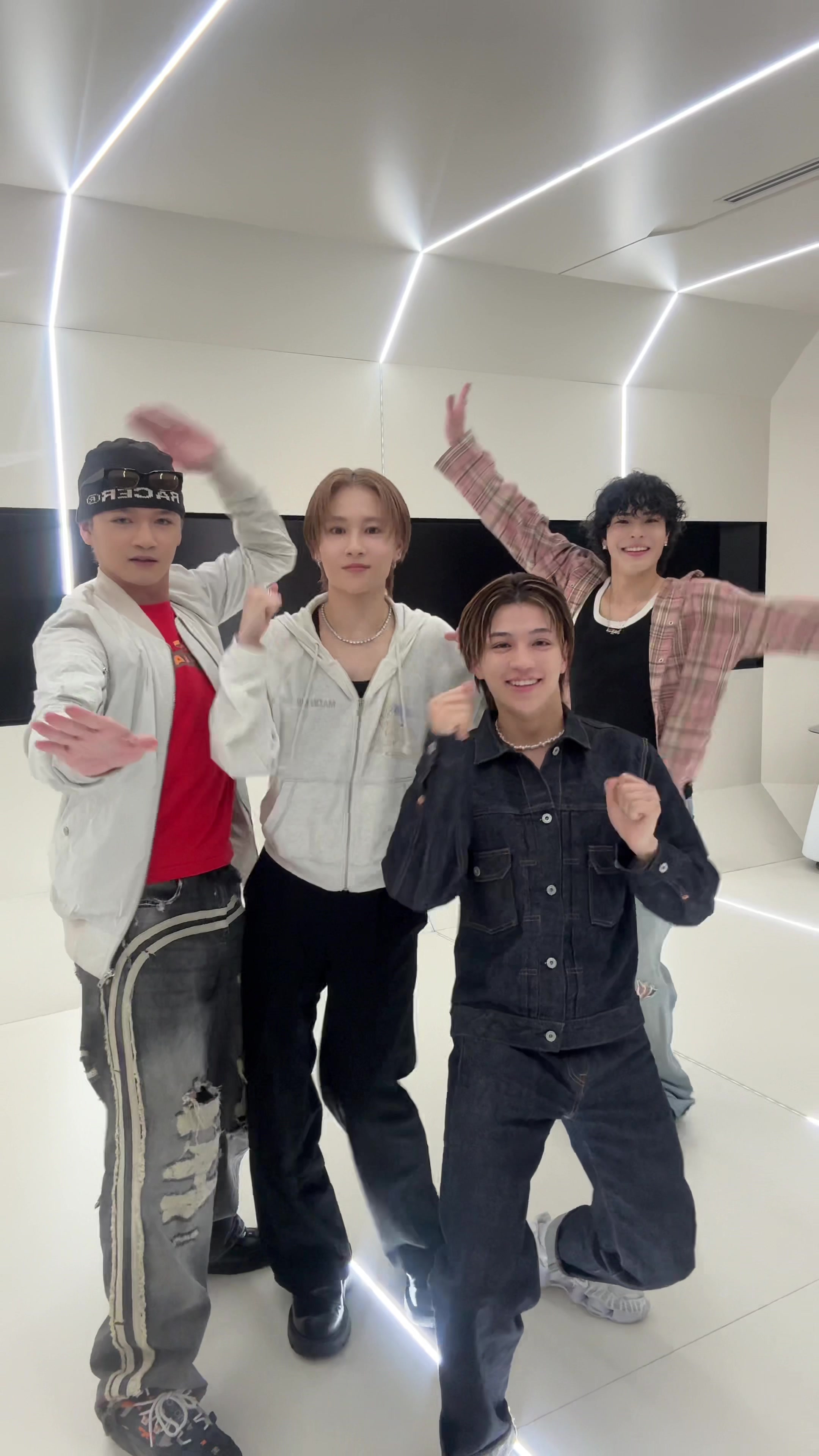 @WOLF HOWL HARMONY【公式】