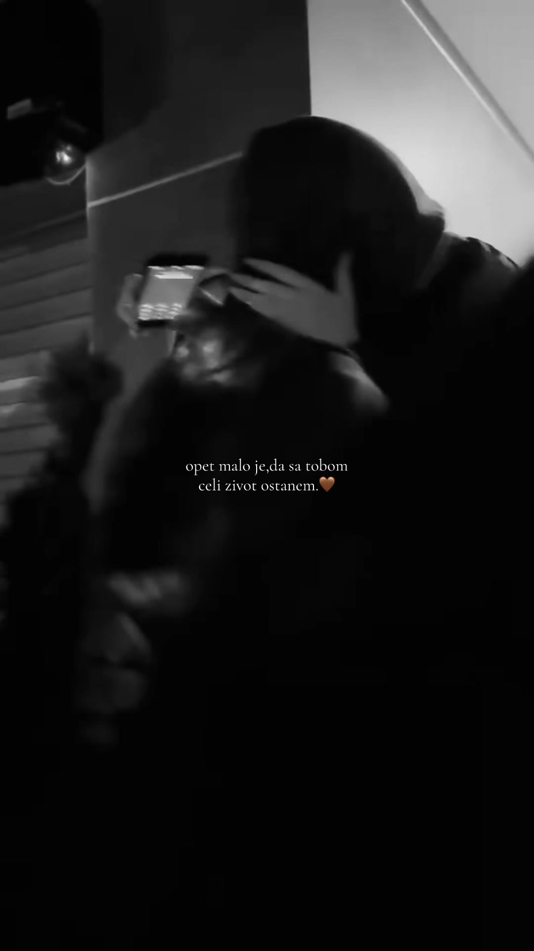 @anuuskica