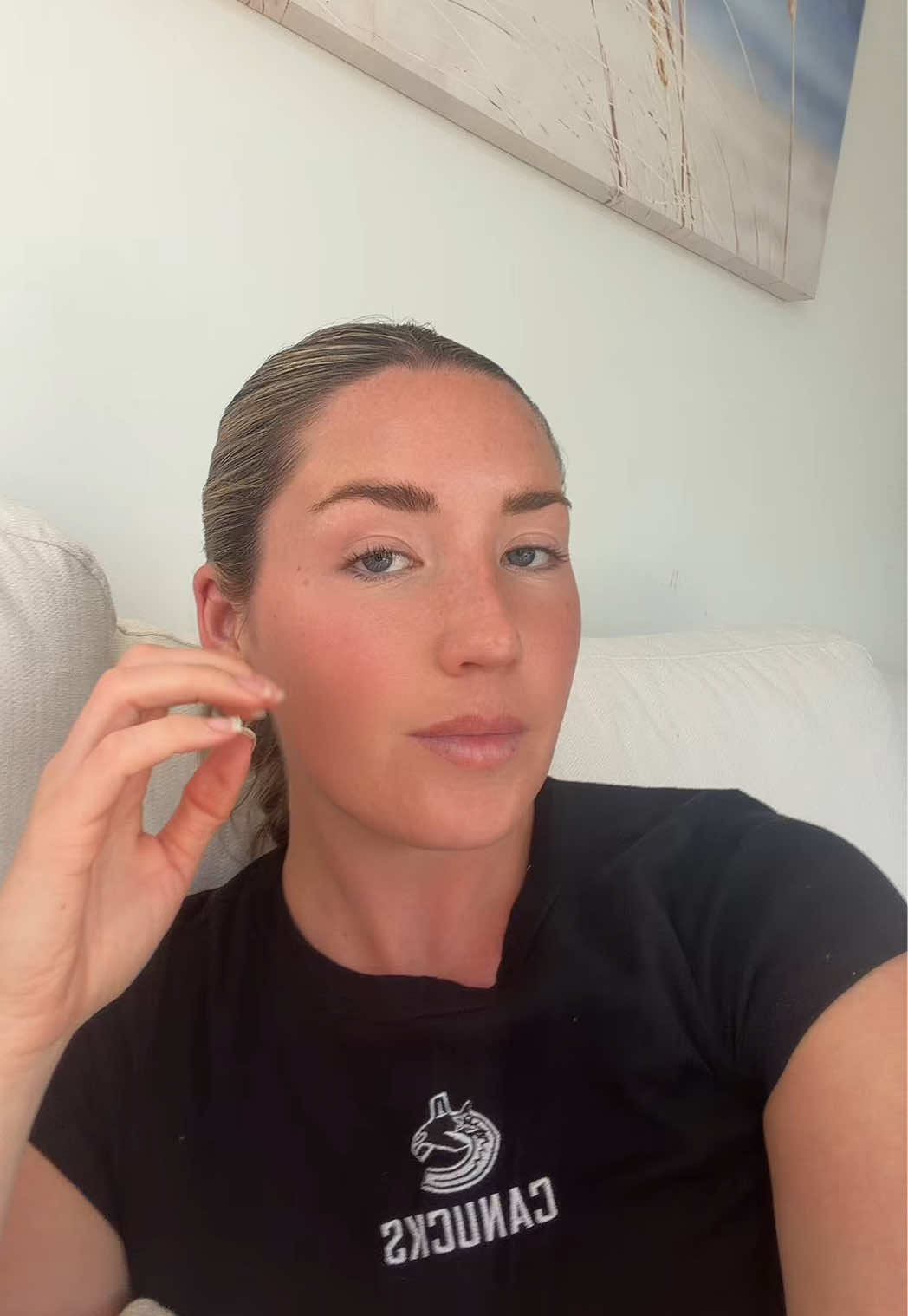 @Liv