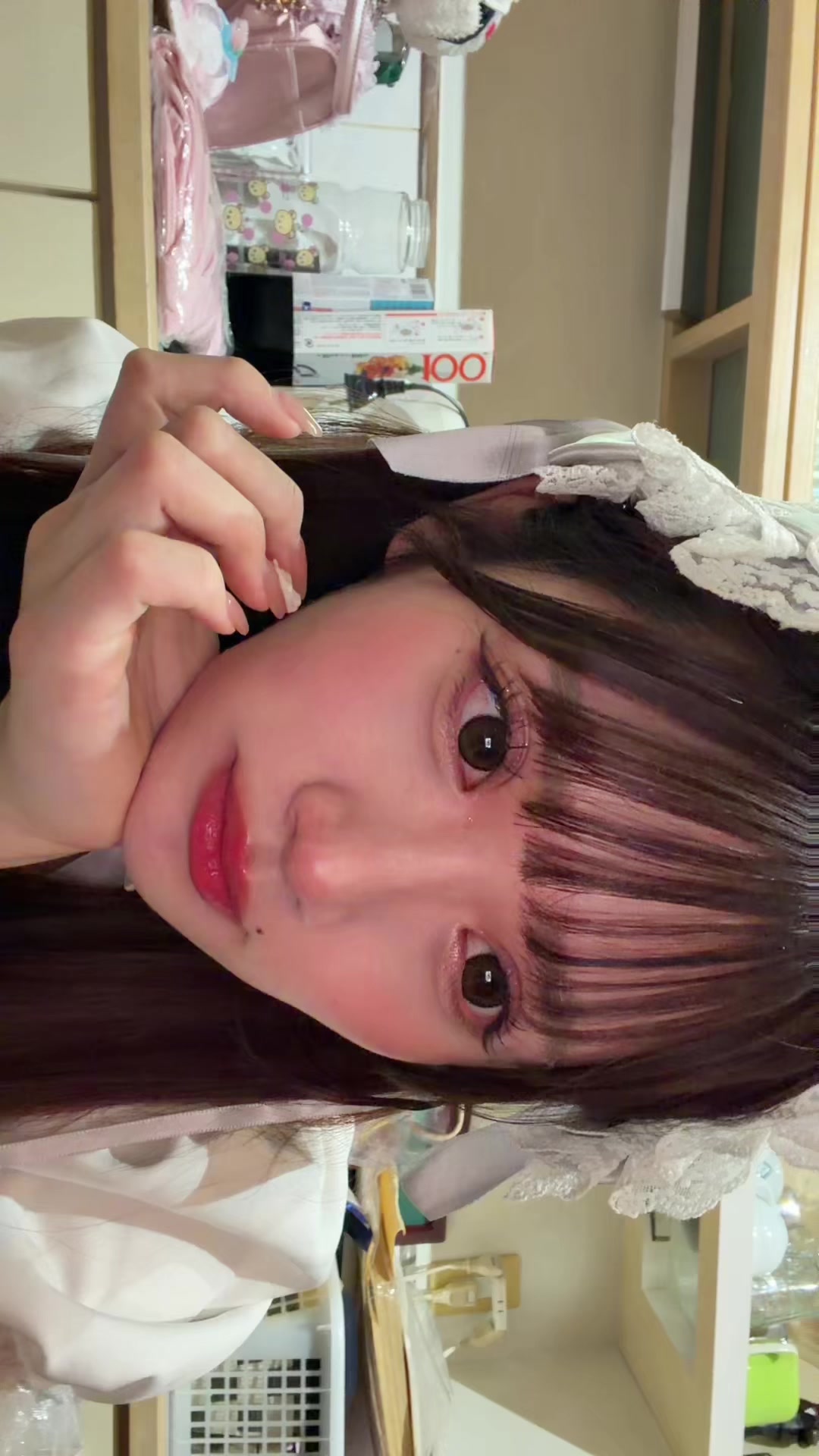 @ねむ