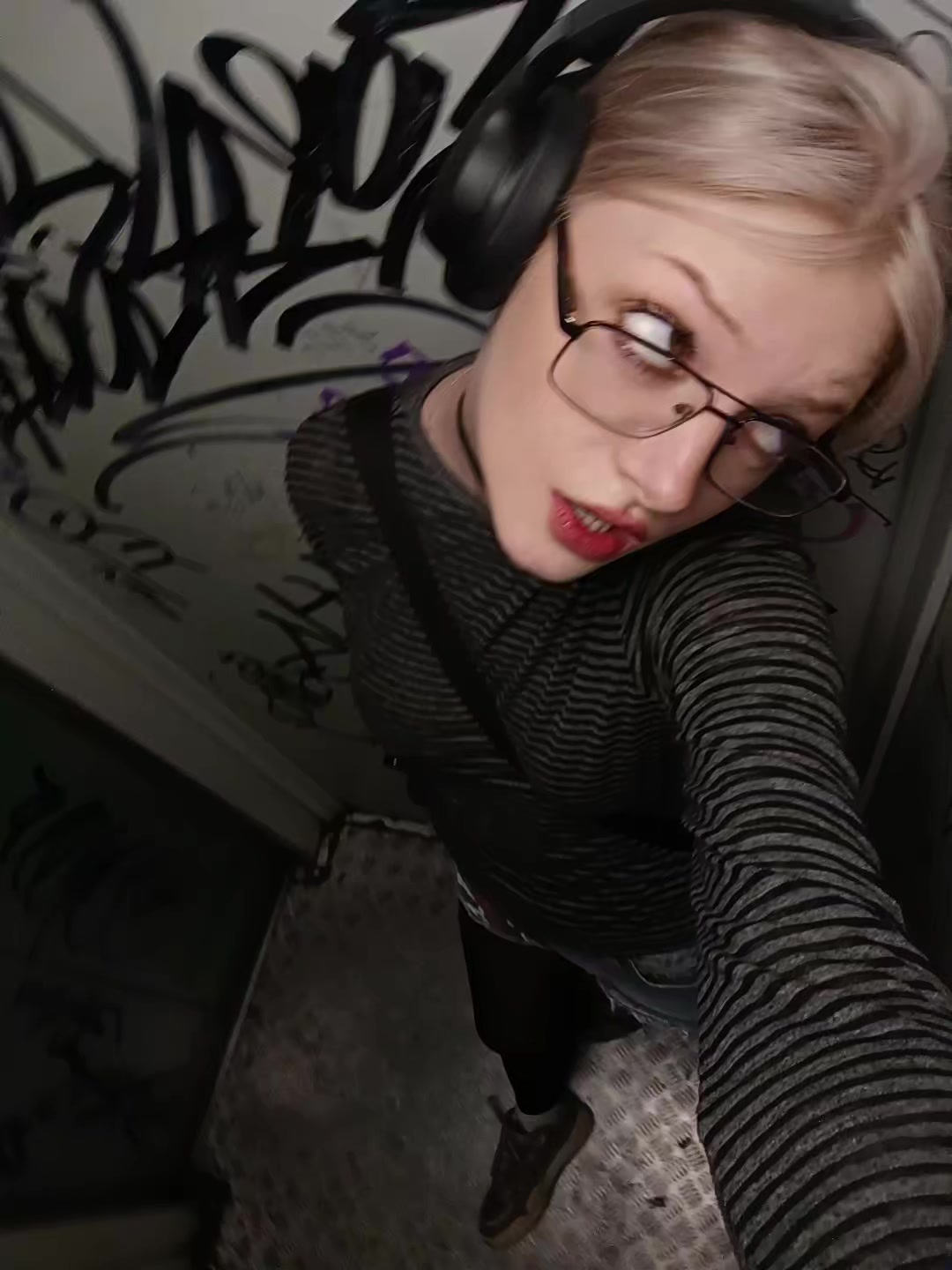 @vikejq